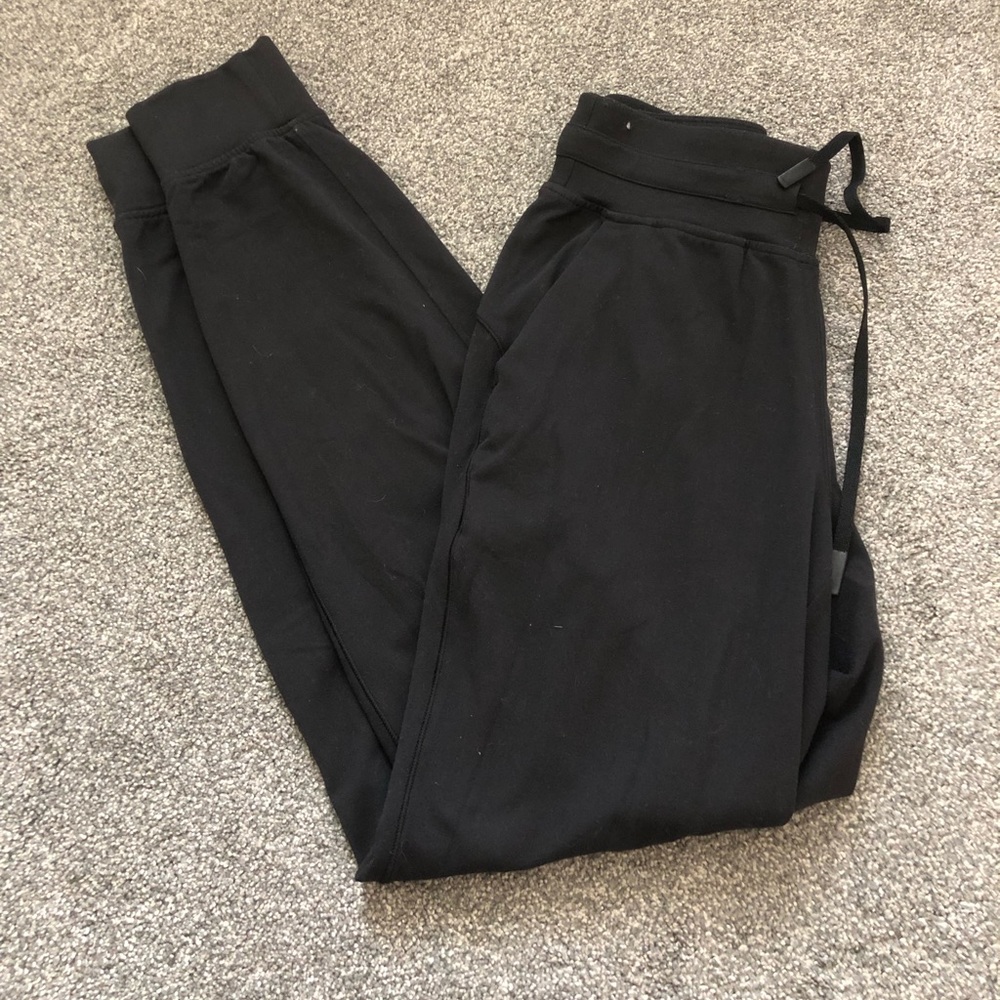 Lululemon ready to rulu jogger